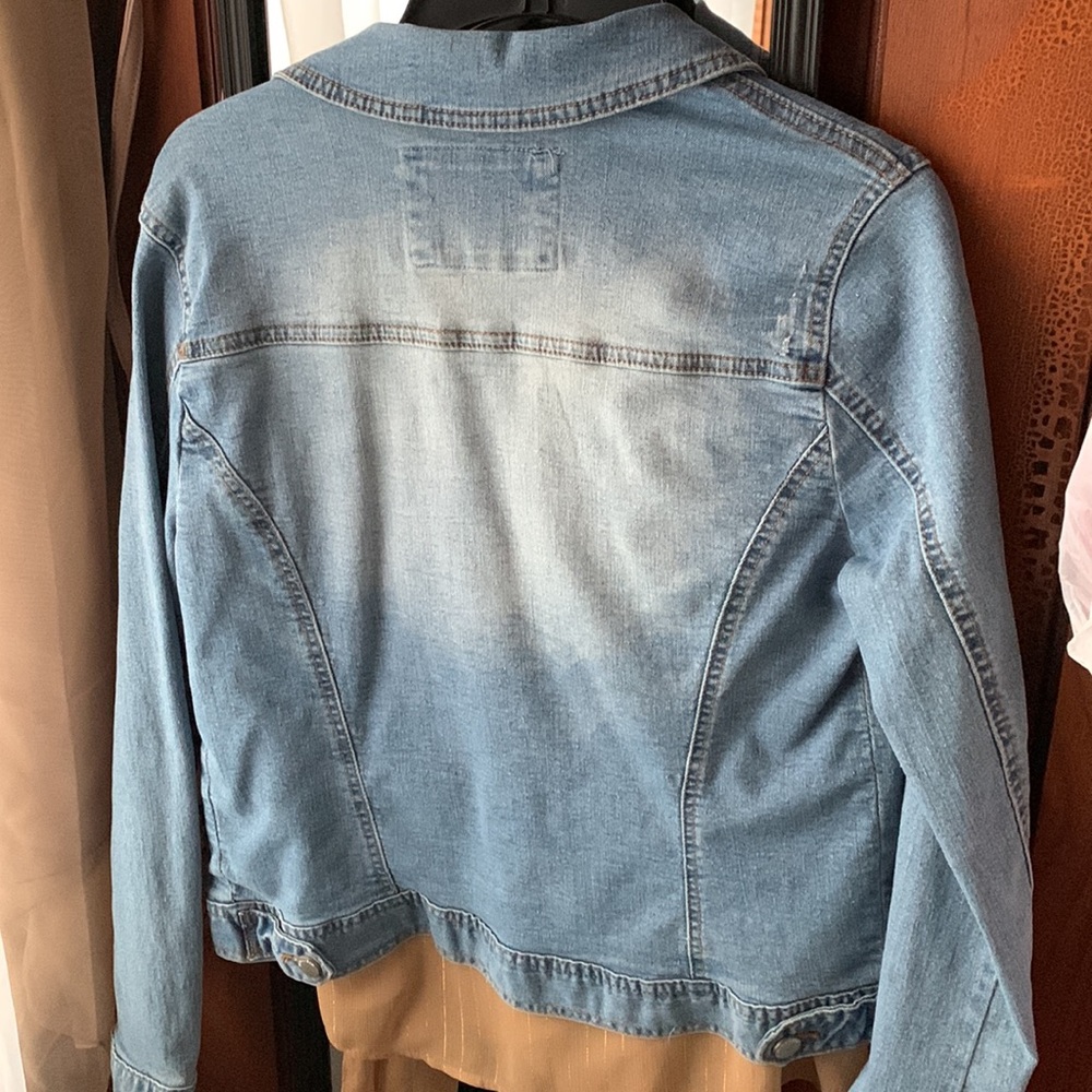 Jean Jacket - Picture 3 of 5